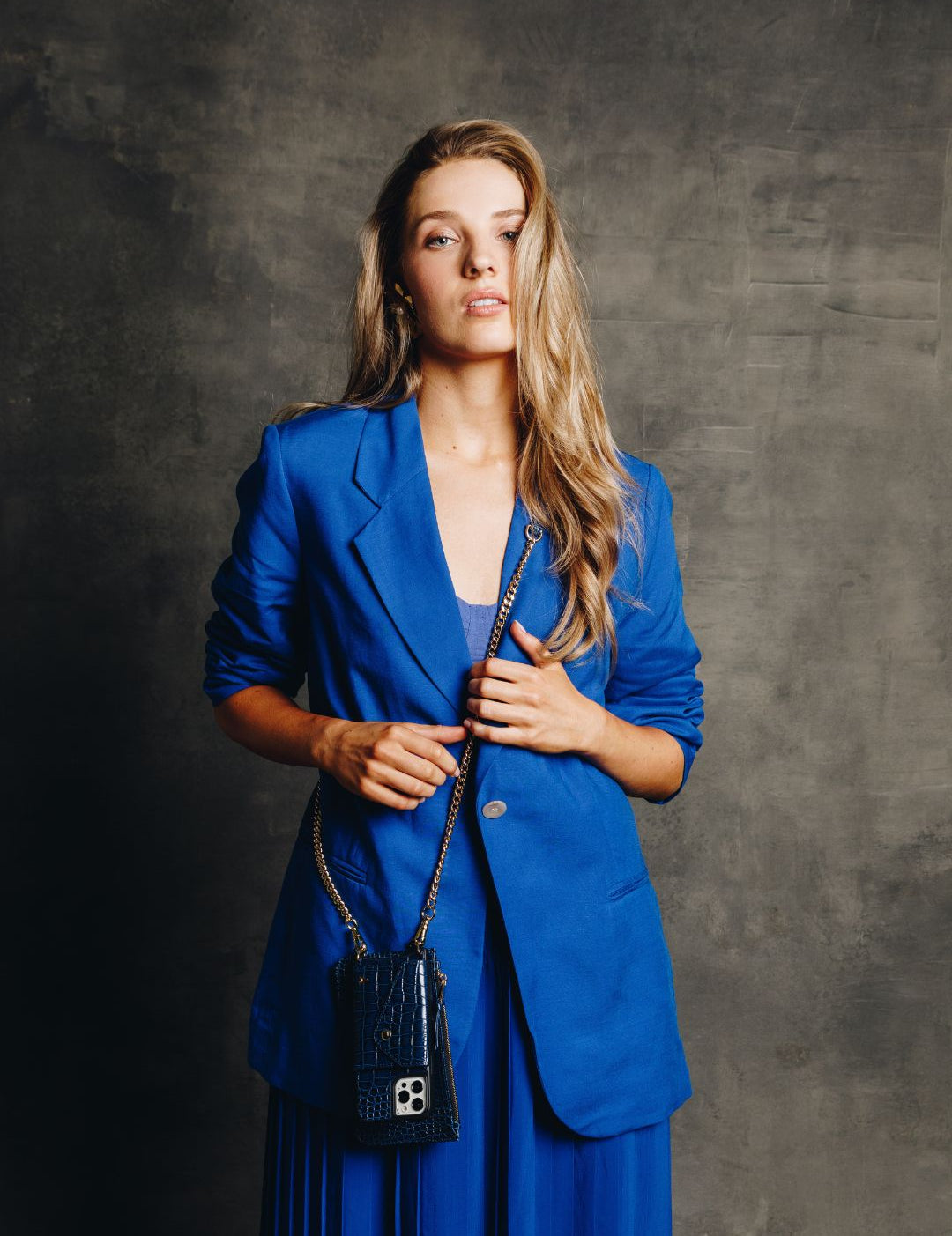 Maia Crossbody iPhone Combo - Blue Croc - Crossbody Combo- My Armadura