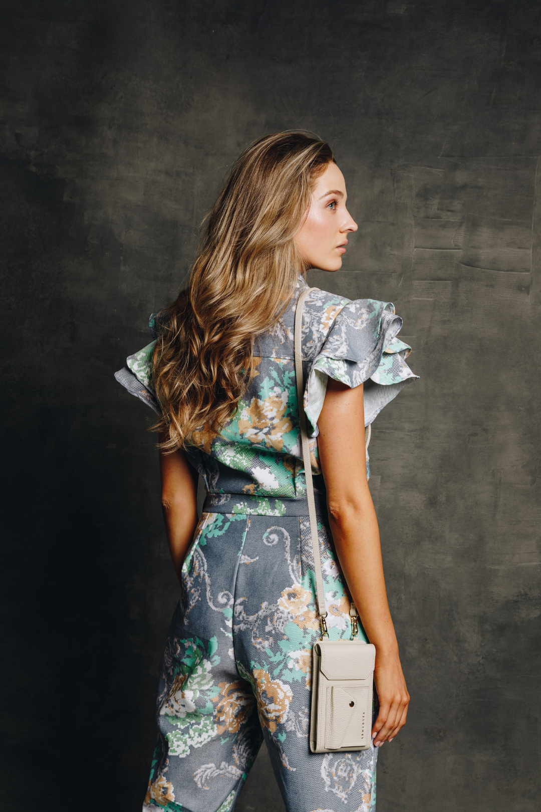 Hestia Crossbody Phone Holster Set - Créme - Crossbody Set- My Armadura