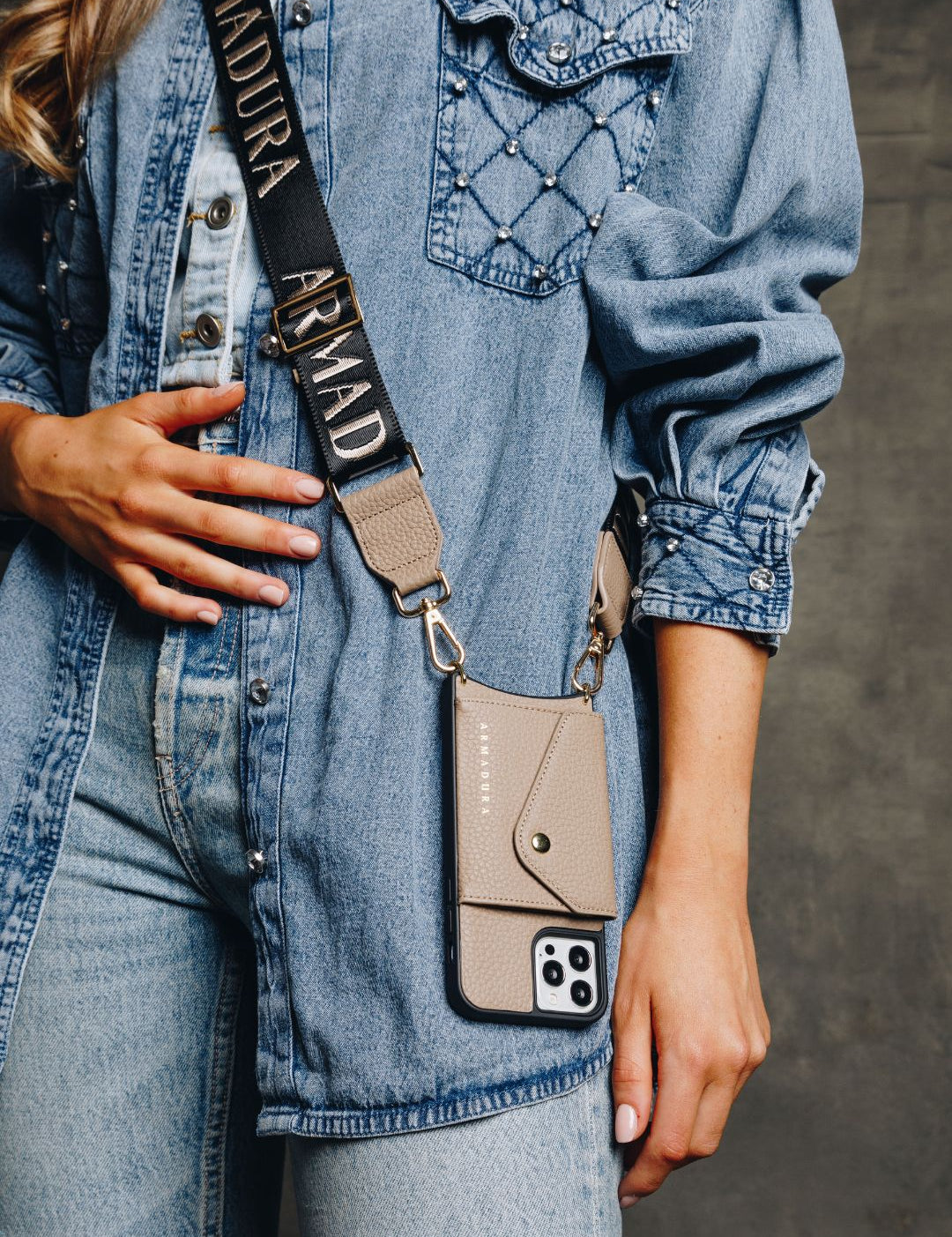 Armadura Crossbody iPhone Set - Taupe - Crossbody Set- My Armadura