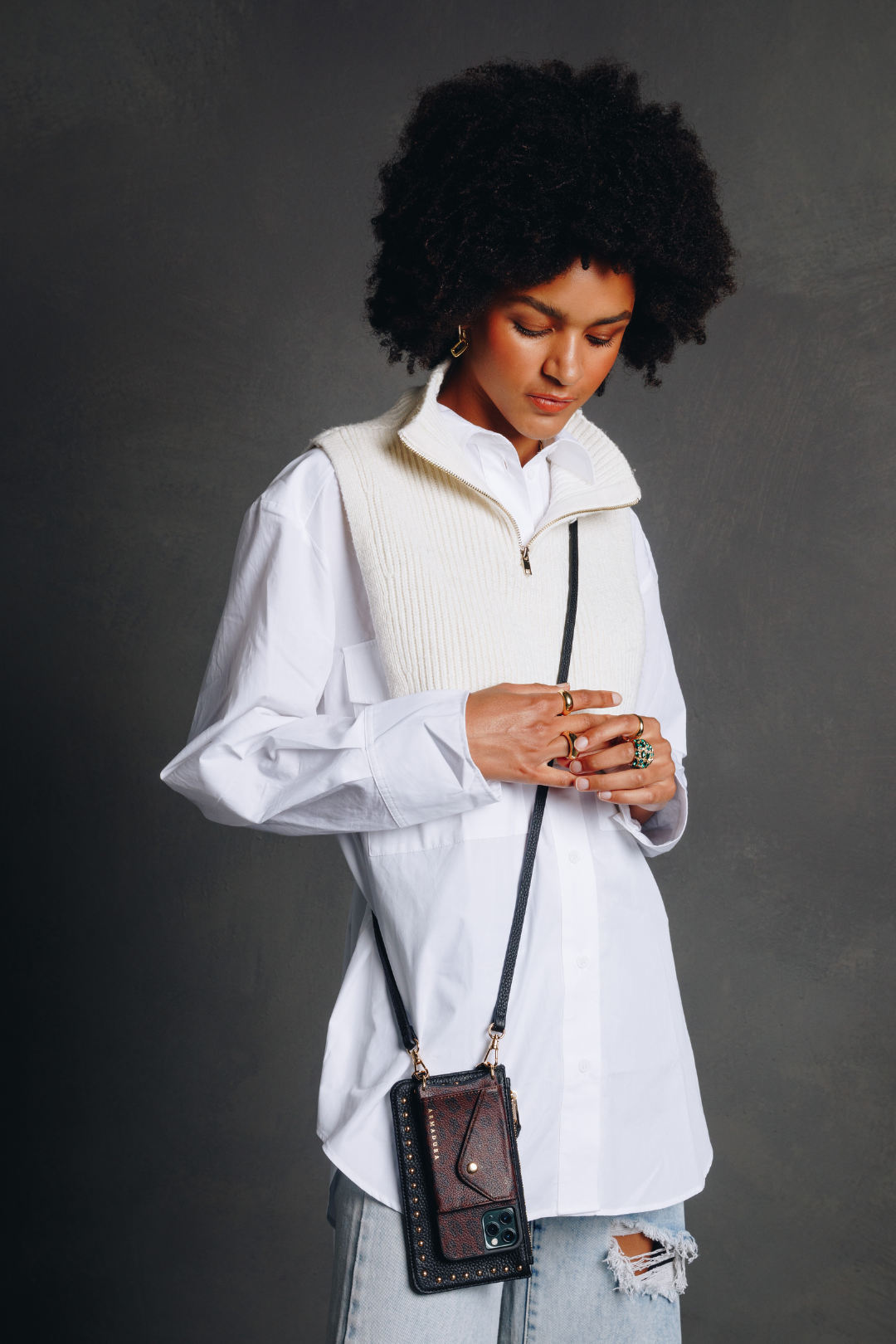 Hestia Crossbody Phone Strap - Black - Crossbody Strap- My Armadura