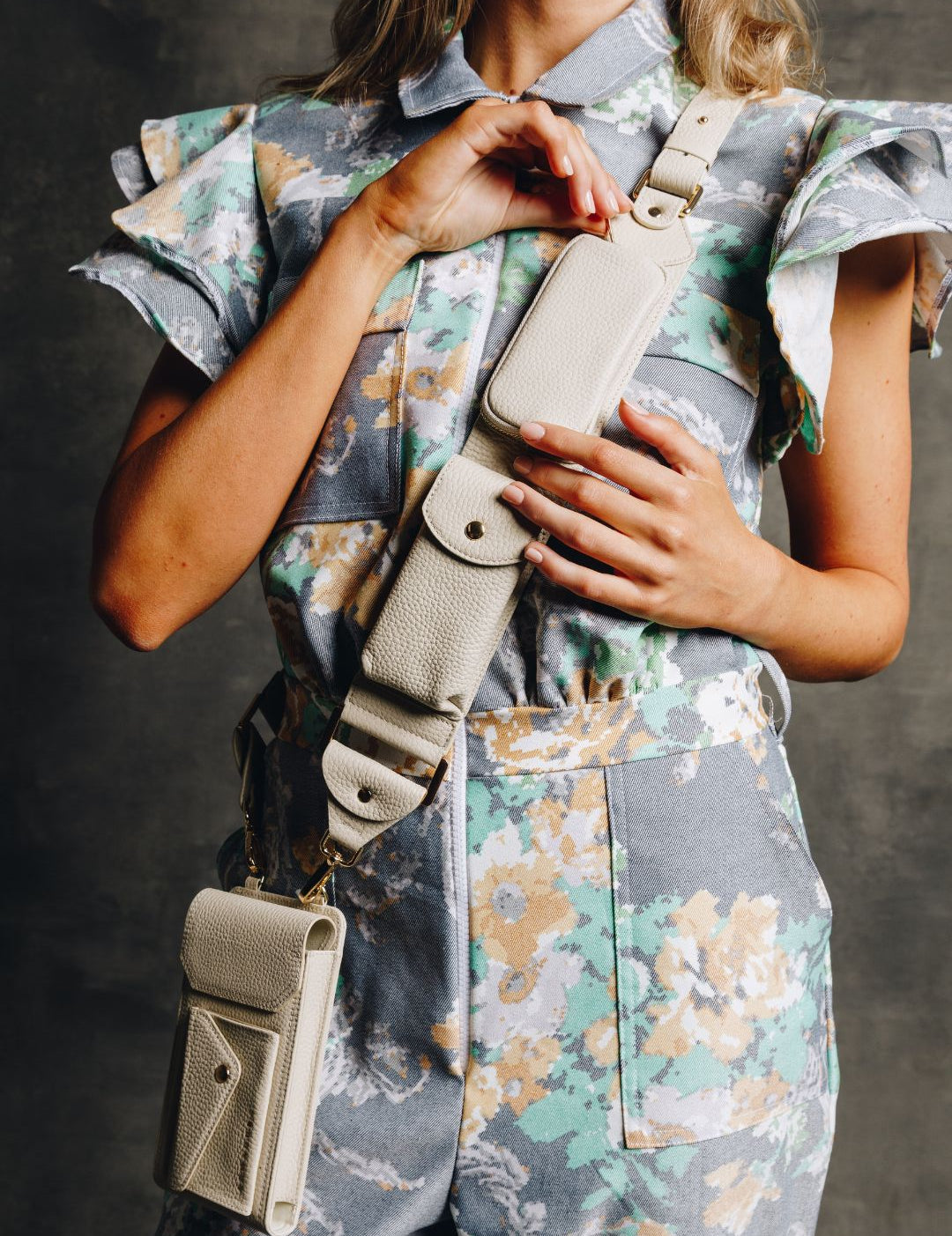 Athena Crossbody Phone Holster Set - Créme - Crossbody Set- My Armadura