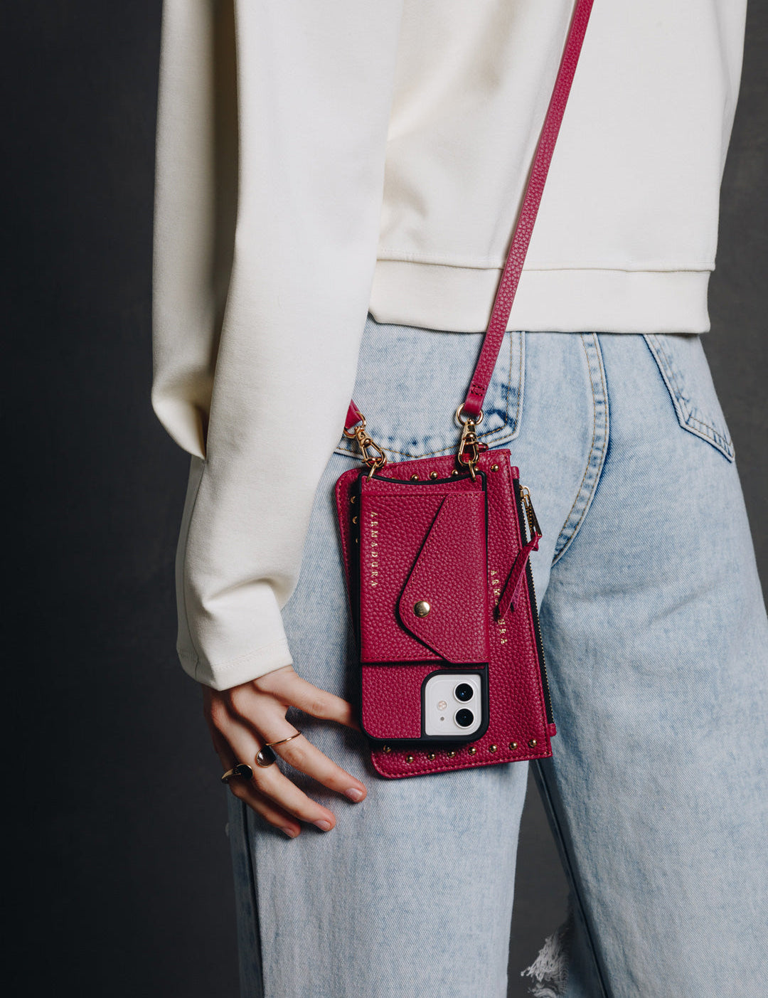 Hestia Crossbody iPhone Combo - Fuchsia - Crossbody Combo- My Armadura