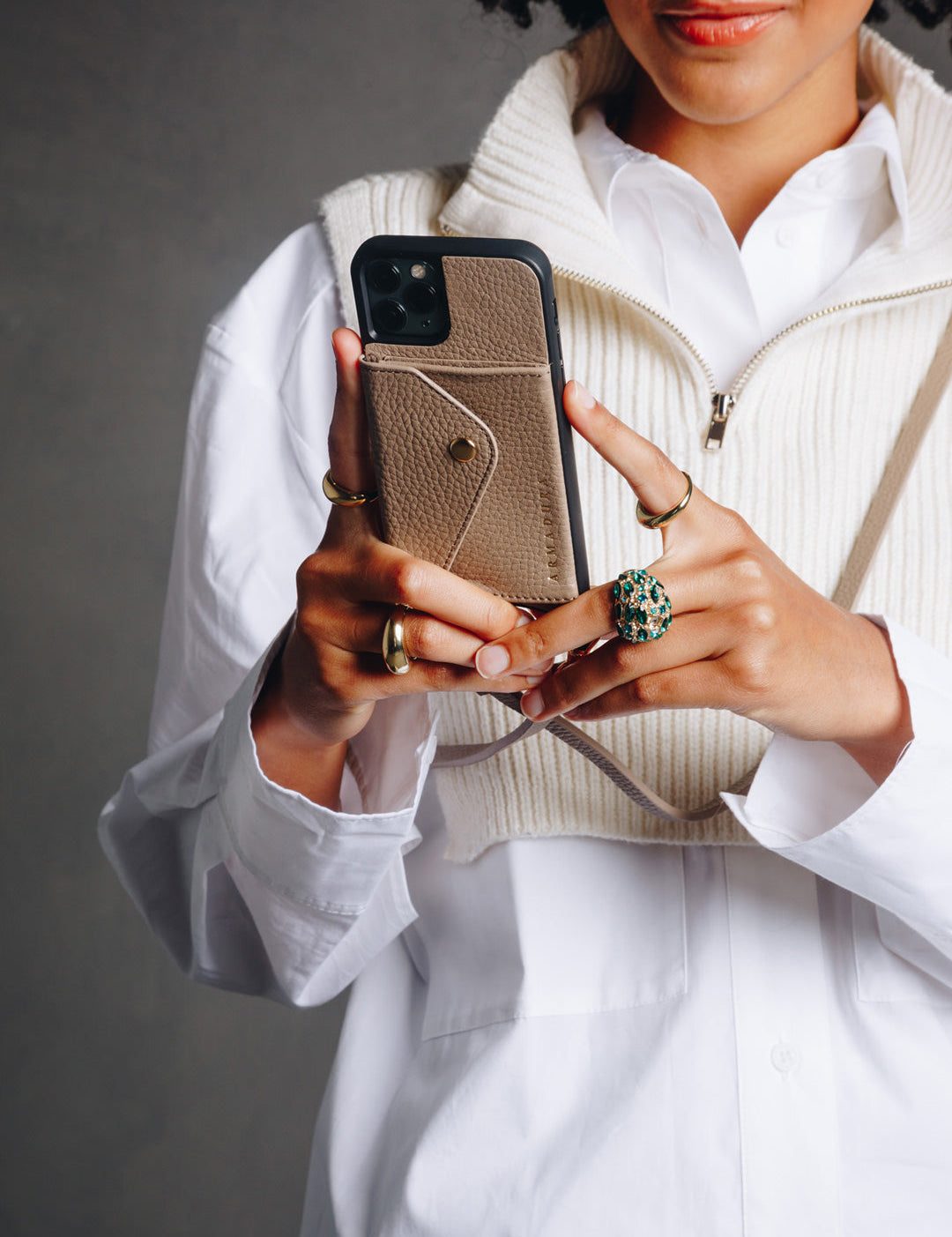 Hestia Crossbody iPhone Set - Taupe - Crossbody Set- My Armadura