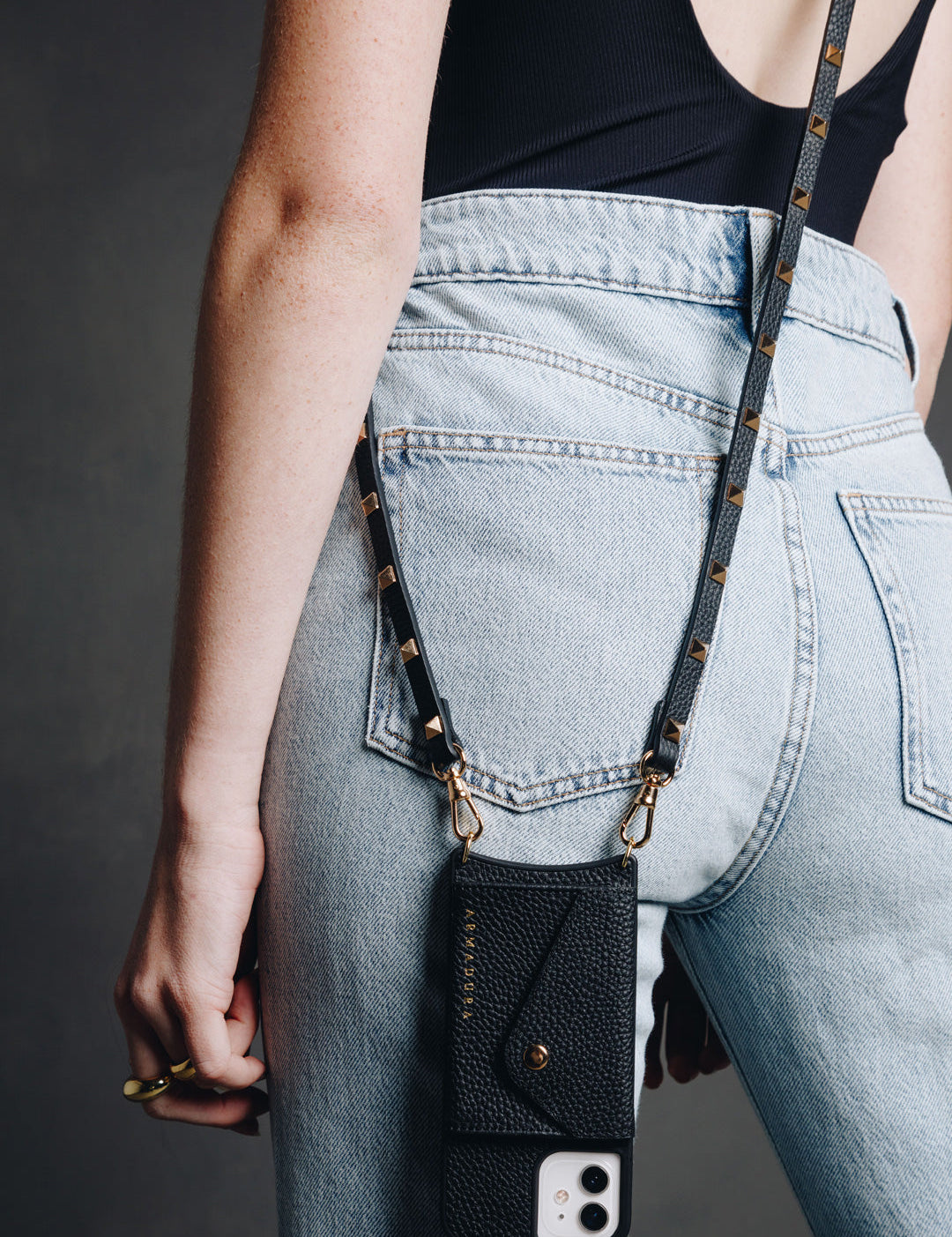 Minerva Crossbody iPhone Set - Black - Crossbody Set- My Armadura